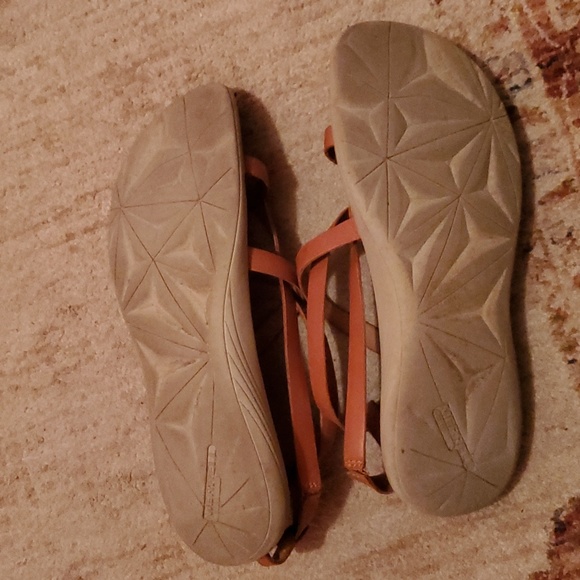 Merrell Sandals - Picture 4 of 7